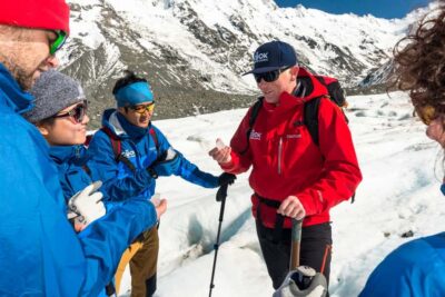 3-Hour Tasman Glacier Helicopter Ride and Hike