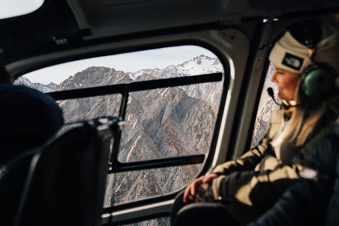 Mount Cook: Alpine Vista Helicopter Flight with Alpine Landing - Who will enjoy this flight most?