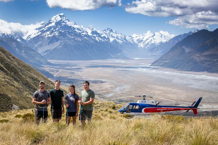 Mount Cook: Glentanner High Country Heli Hike - Flying above the Southern Alps