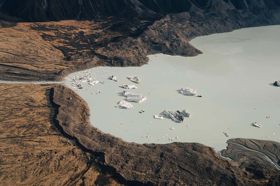 Mount Cook: Mountains High 40 minute Flight - The alpine landing and the value of stepping outside