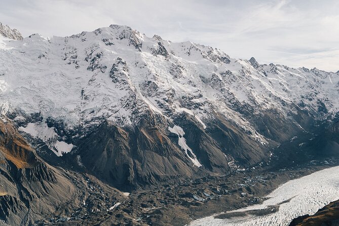 Mount Cook: Mountains High 40-Minute Helicopter Flight - Key points at a glance