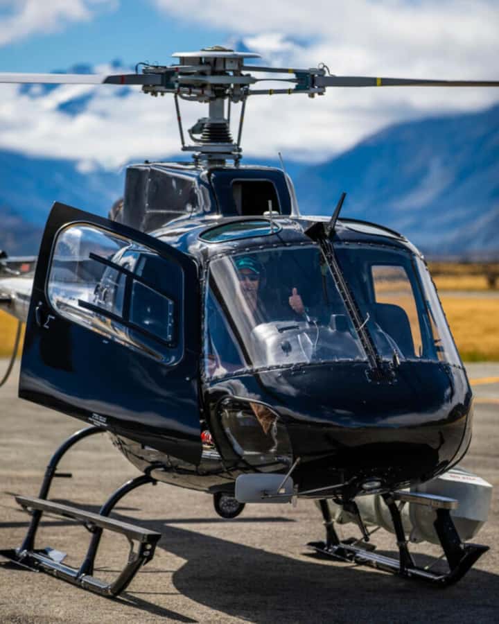 Mount Cook: Scenic Helicopter Flight with Alpine Landing - Key points to know before booking
