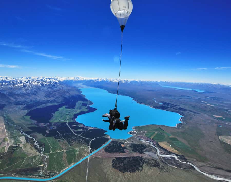 Mount Cook: Tandem Skydive Experience - Free-fall from 13,000 or 16,500 feet
