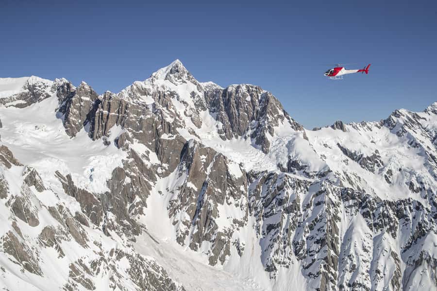 Mount Cook: Tasman Glacier Helicopter Flight - Seeing Hochstetter Icefall from the air