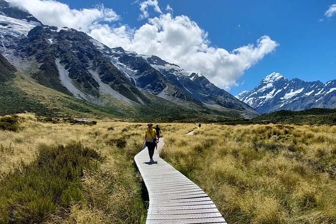 Mount Cook Tour: Finish at Queenstown, Christchurch or Dunedin - What the private vehicle changes