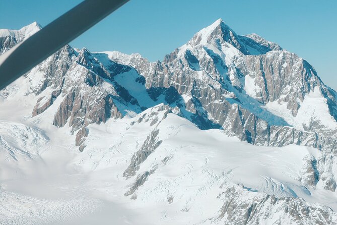 Mt. Cook Fly Explore Fly ex Queenstown by Glenorchy Air - Five hours at Aoraki Mount Cook Village