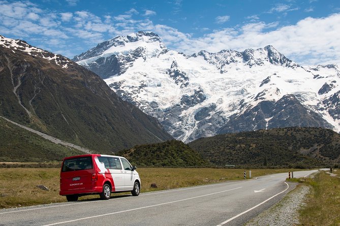 Mt. Cook Fly Explore Fly ex Queenstown by Glenorchy Air - Queenstown Airport makes the morning simple