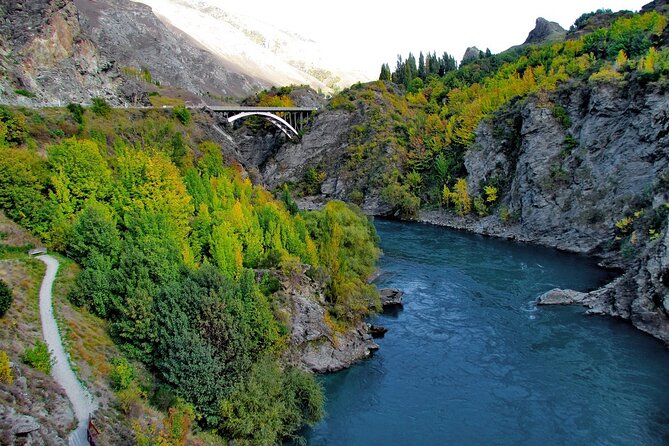 Mt Cook to Queenstown Small Group Tour (One-Way) - The Kawarau Gorge provides the final scenic push