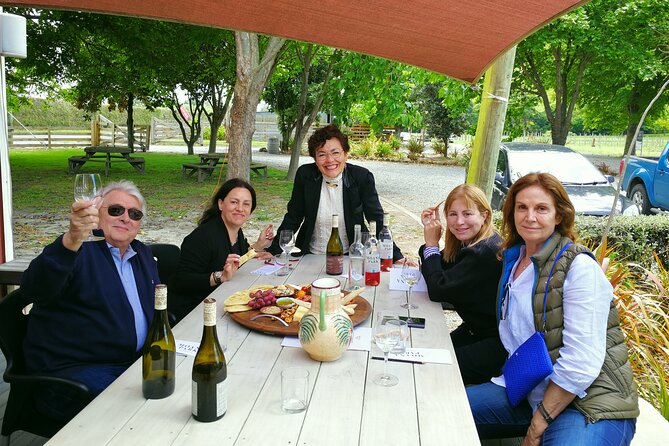 Napier Cruise Excursion Art Deco Tour and Wine Tasting - What the $111.08 price gives you