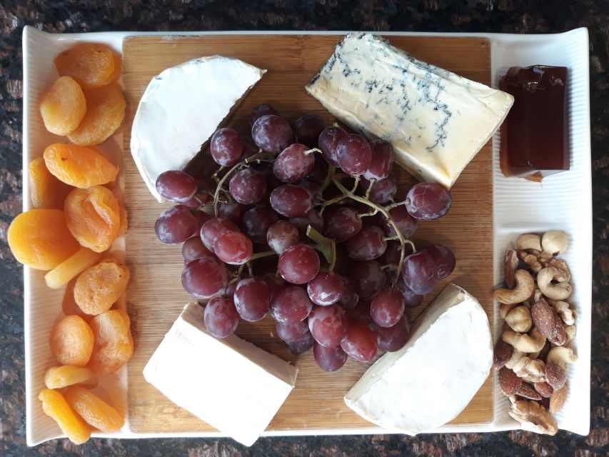 Napier: Winery + Gin Tasting Tour with Lunch Thu Fri Sat - Should you book it?