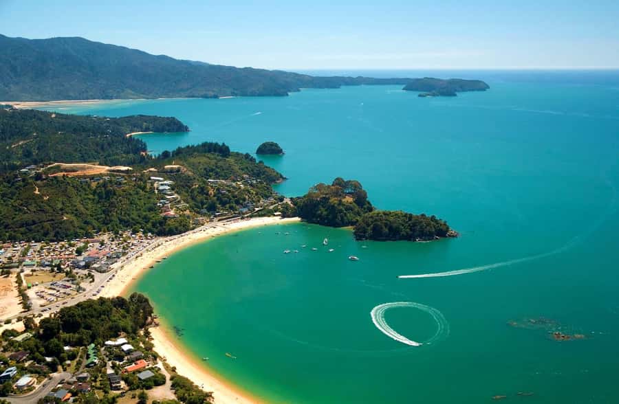 Nelson: Abel Tasman Cruise-Fly Day Tour - Cruising from Kaiteriteri to Tōtaranui