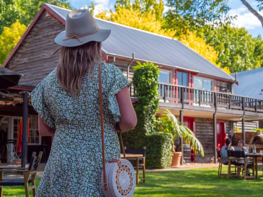 Nelson: Wine Tour with Tastings and Lunch - First two wineries: start with variety