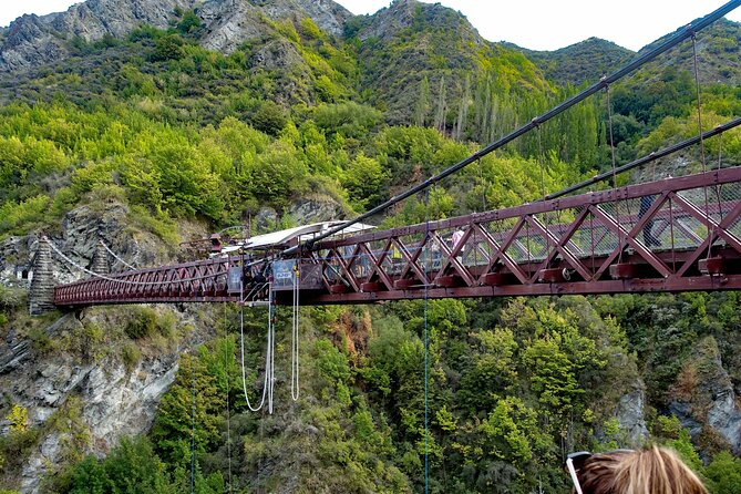 New Zealand: Experience it ALL in 9 Days, 1st Class Custom Tours - A grand New Zealand sampler from Queenstown