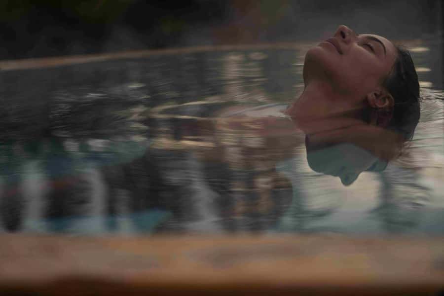 Ōpuke Thermal Pools: Adults-Only Entry with Swim Up Bar - The quiet appeal of Ōpuke’s adults-only pool