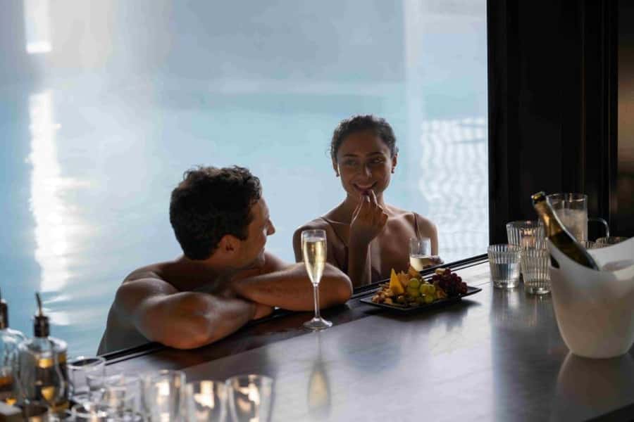 Ōpuke Thermal Pools: Adults-Only Entry with Swim Up Bar - The swim-up bar and food choices