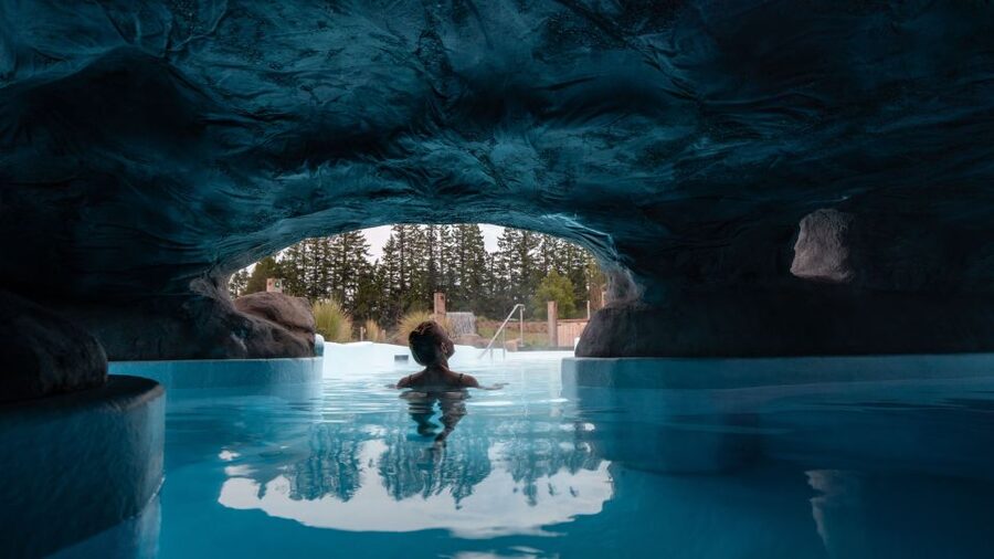 Ōpuke Thermal Pools: Adults-Only Entry with Swim Up Bar - Practical advice for a better visit