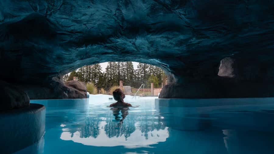 Ōpuke Thermal Pools: Adults-Only Entry with Swim Up Bar - Two hours in the Tranquility Pools