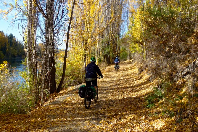 Otago Central Rail Trail One Day Wonder Cycle tour - Omakau is the first major refreshment stop