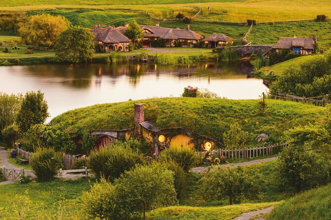 Premium Hobbiton Small Group Day Tour from Auckland - Why Hobbiton Works as a Day Trip from Auckland