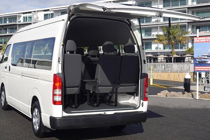 Private Auckland Airport Transfer to/from Auckland Hotels - Van - The ride to Auckland hotels is direct and low stress