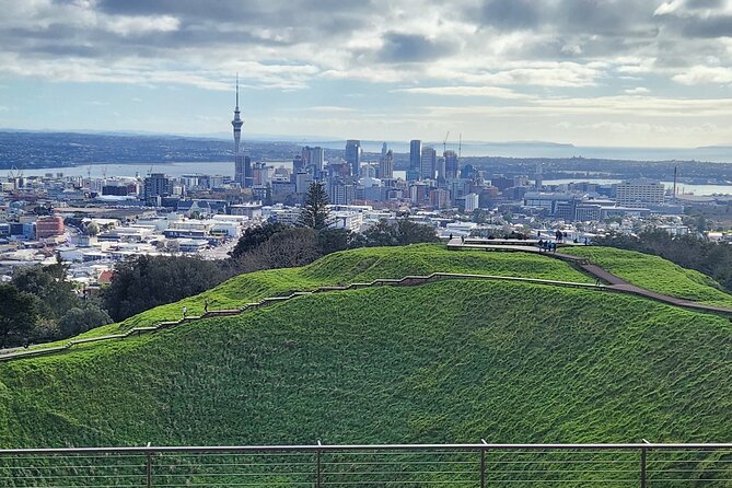 Private Auckland best Spots + Piha beach and rainforest day Tour - Michael Joseph Savage Memorial Park and Rangitoto views