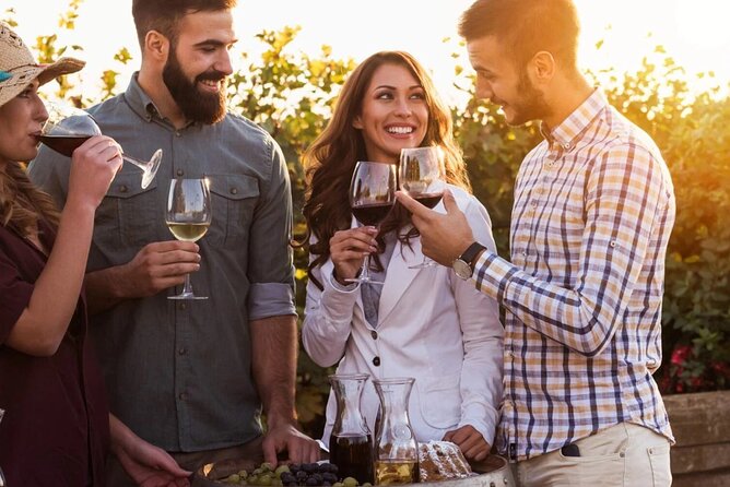 Private Central Otago Wine tasting Tour with Gourmet Lunch. - A gourmet lunch in Cromwell