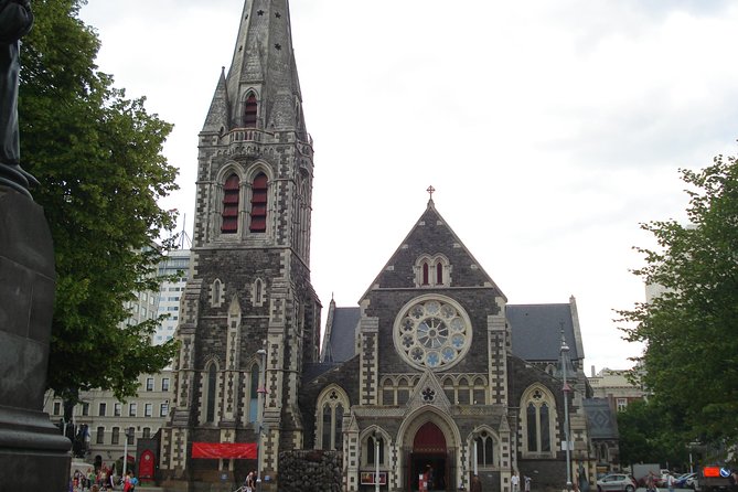 Private Christchurch & Lyttelton Scenic Day Tour - Starting in Christchurch’s rebuilt center