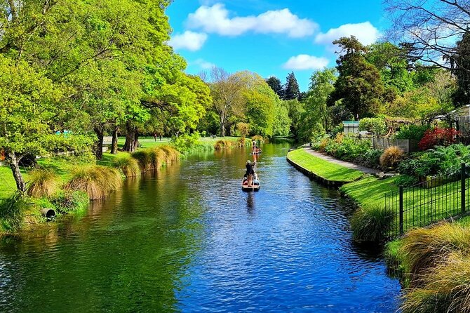 Private Christchurch Walking Tour - Starting at Worcester Boulevard and the Christchurch Cathedral precinct
