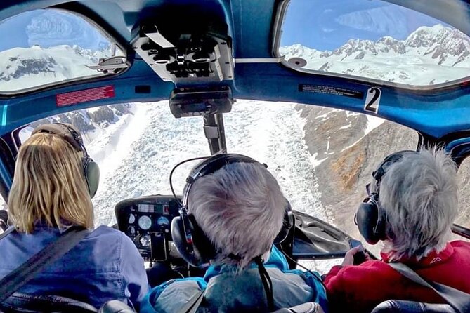 Private Flight: 3 Glaciers with Snow Landing - 45mins - Who will get the most from this flight?