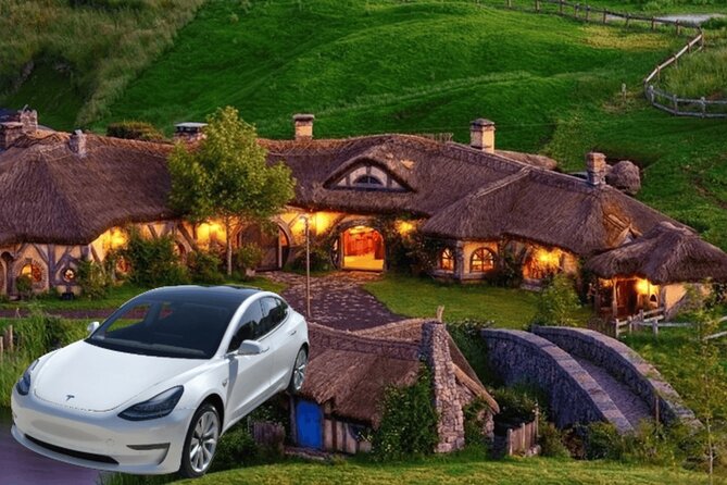 Private Hobbiton & Waitomo Caves Transfer from Auckland - The long-day reality from Auckland
