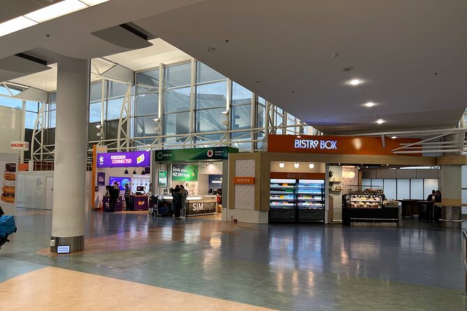 Private Mini Van Transfer From Auckland Airport to Auckland City - What the $93.09 Group Price Really Buys You