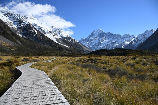 Private Mt Cook Day Tour From Christchurch via Lake Tekapo - The long road from Christchurch to Aoraki Mt Cook
