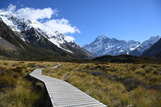 Private Mt Cook Day Tour From Christchurch via Lake Tekapo - Comforts, food, and the reality of the schedule