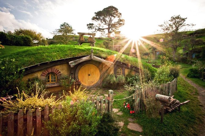 Private Round Trip Transport To Hobbiton From Auckland - Key points to know before you book