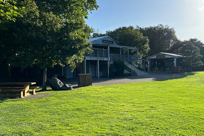 Private Round Trip Transport To Hobbiton From Auckland - The return trip to Auckland
