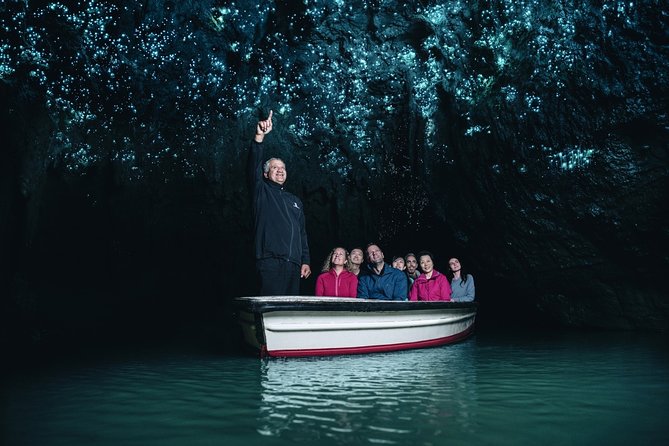 Private Tour [2 Days]: Auckland to Waitomo Caves, Rotorua, Te Puia & Wai-O-Tapu - Wai-O-Tapu, Champagne Pool, and Lady Knox