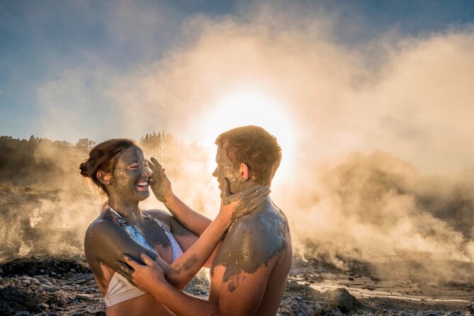 Private Tour: Hobbiton Movie Set, Rotorua Mud Pool & Treewalk - Is $1,299 per person a fair price?