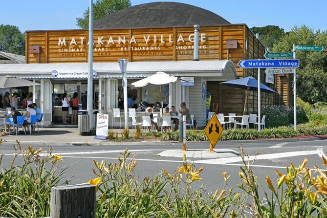 Private tour - Matakana Art & Wine Village - Six hours, pickup, and the day’s pace