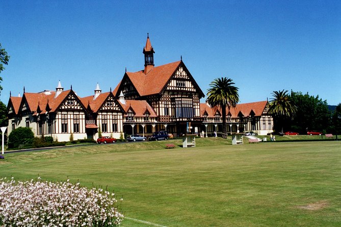 Private Tour: Waitomo Caves Day Trip from Auckland - Is $561.62 per person fair?