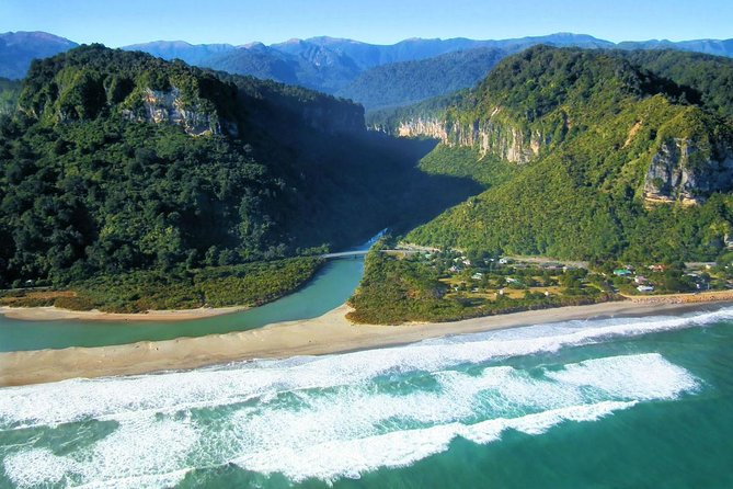 Punakaiki Blow Holes & Pancake Rocks Scenic Tour - What $80.05 gets you