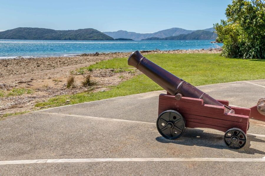 Queen Charlotte Track: Cruise & Self-Guided Hike from Picton - Boat schedules and the return to Picton