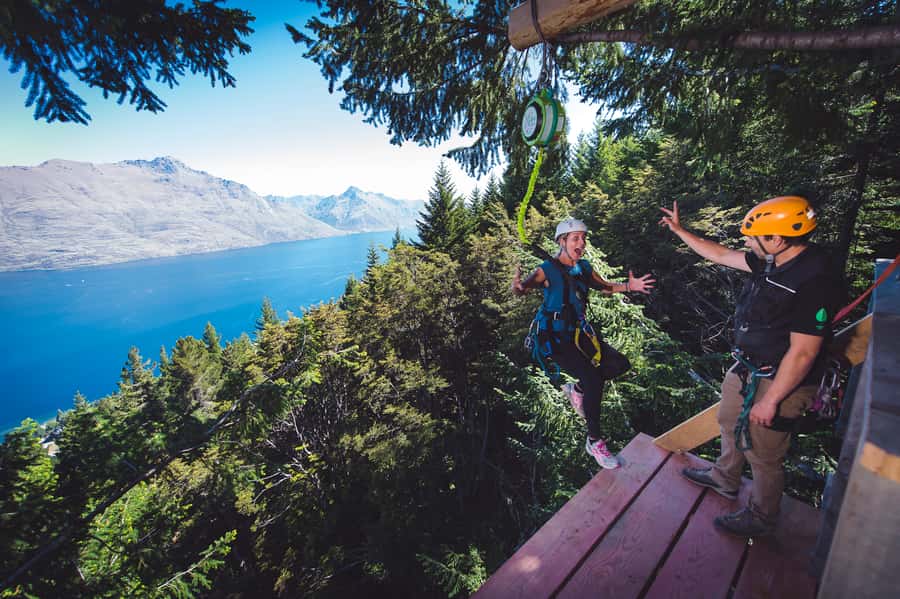 Queenstown: 1-Hour Zipline Tour with 2-Lines & 21-Meter Drop - Getting fitted with the safety gear