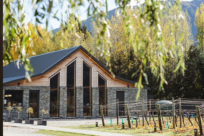 Queenstown: Afternoon Wine & Beer Tour with Platters - Timing, meeting point, and practical details