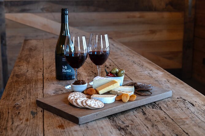 Queenstown Classic Wine Tour: 3 Winery Visits, Cave Tour & Cheese - Small-group comfort and the guide factor