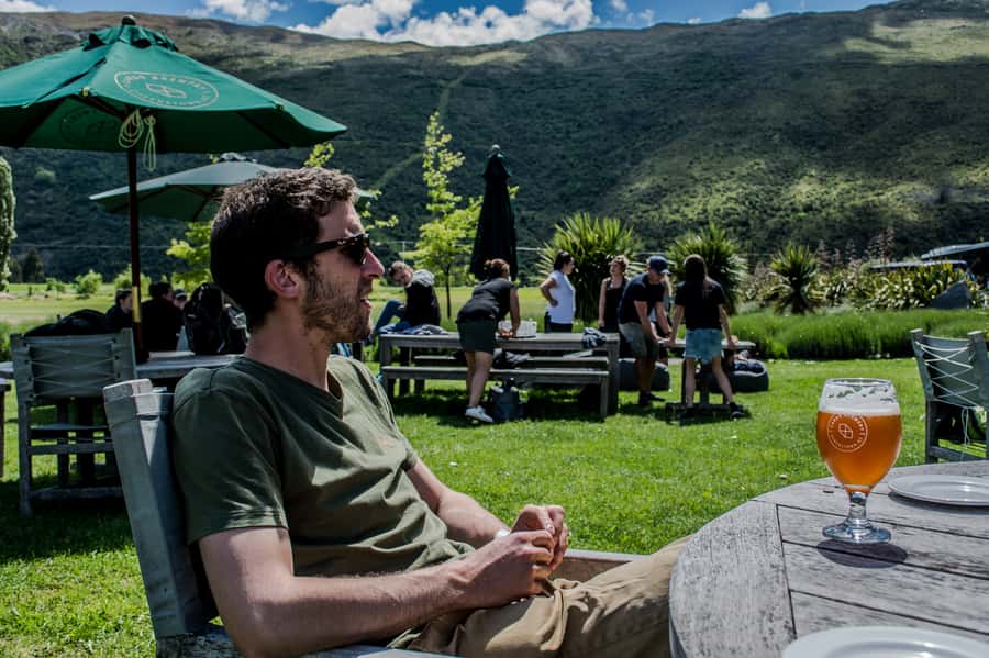 Queenstown & Gibbston Valley: Hop-On Hop-Off Wine Tours - A flexible route through Queenstown wine country