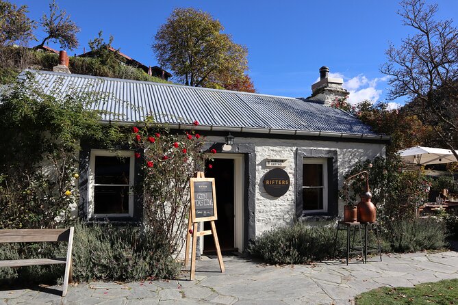 Queenstown Gin, Wine & Beer Tour | Adults Only - Transport, timing, and the feel of a small group