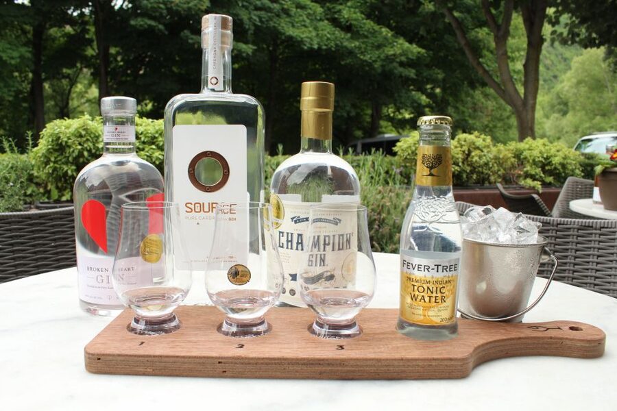 Queenstown: Helicopter Flight and Gin Tasting Tour - Cardrona Distillery brings the education