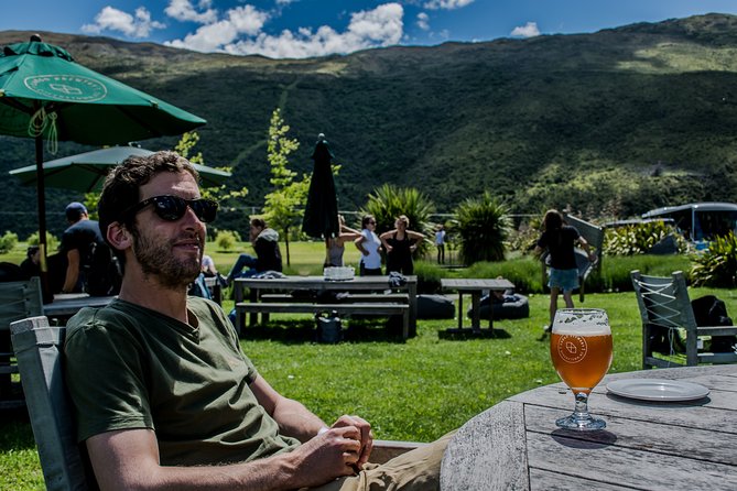 Queenstown Hop-on Hop-off Evening Beer Tour - Arrowtown stops: The Winery and The Church Cellar Door