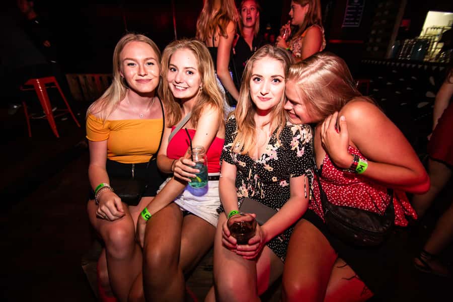 Queenstown: Ice Bar Crawl - Why the Ice Bar Crawl is more than one cold drink