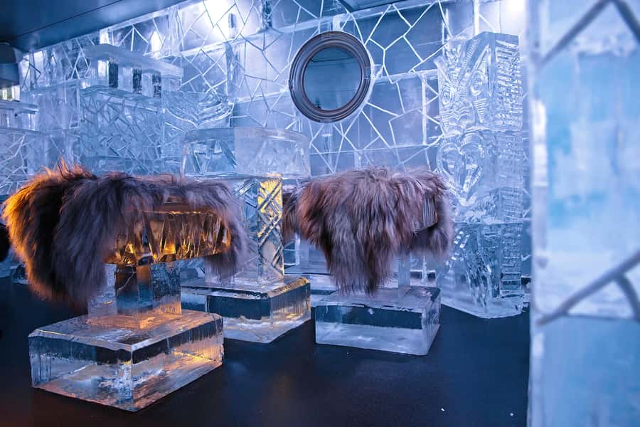 Queenstown: Ice Bar Entry with Warm Winter Gear and Drink - Is $35 good value for one hour?